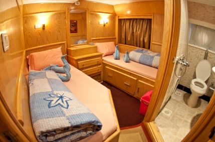 Dubbele cabine op Sea Queen I Liveaboard duiken motorjacht in Sharm el Sheikh Egypte